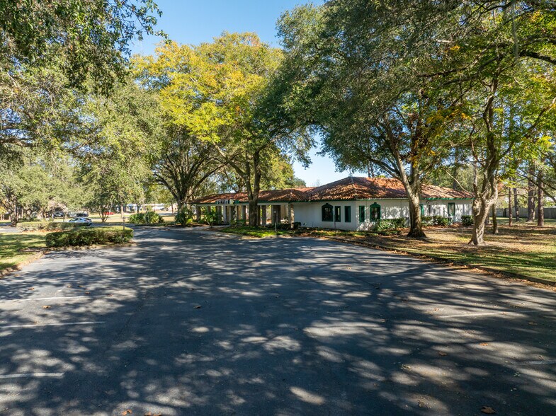 More Photos Of 49 Shores Blvd, Saint Augustine Office For Sale