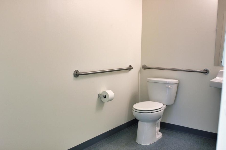 More Photos Of 524 Westgreen Blvd, Katy Medical For Lease