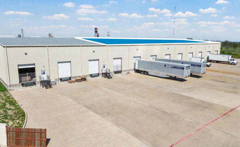 More Photos Of 1000 Schroeder Dr, Waco Warehouse For Lease