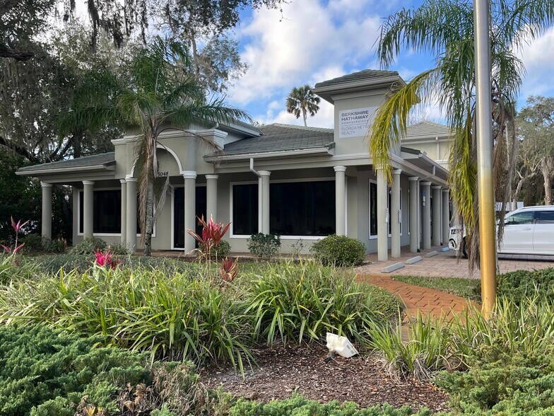 Primary Photo Of 5048 N Ocean Shore Blvd, Palm Coast Office For Lease