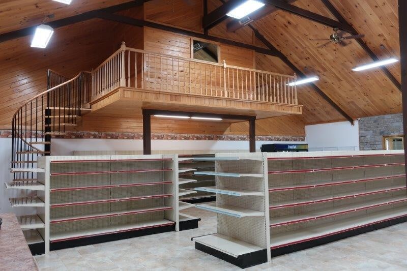 More Photos Of 71 Commerce St, Hickory Supermarket For Sale