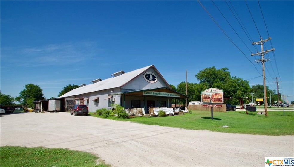 Primary Photo Of 17050 San Marcos Hwy, Martindale Storefront For Lease