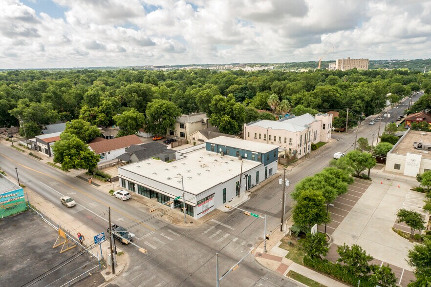 More Photos Of 1201 E Cesar Chavez St E, Austin Coworking Space