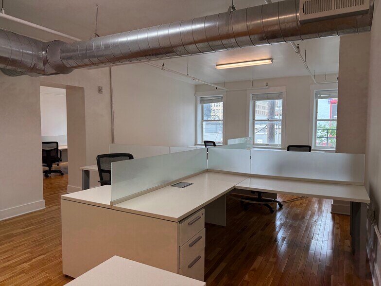 More Photos Of 1108 Broadway St, Cincinnati Multifamily For Sale