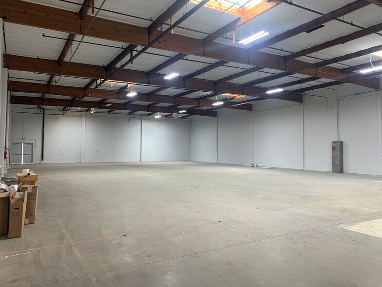 More Photos Of 1136-1150 S Vail Ave, Montebello Industrial For Sale
