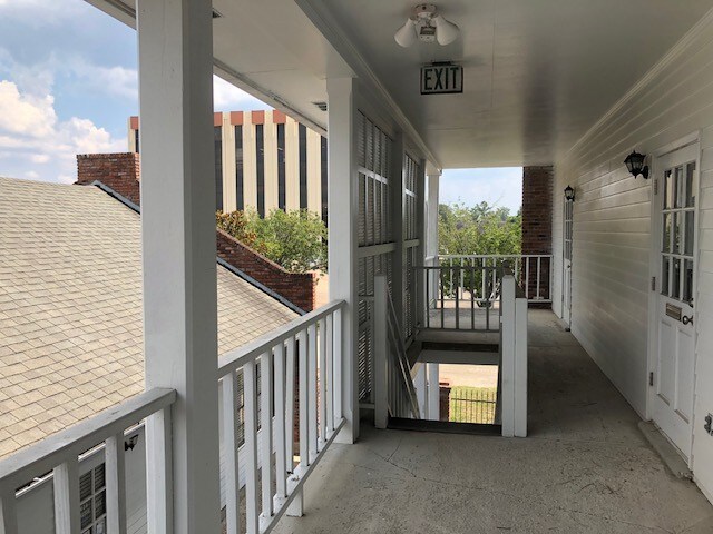 More Photos Of 11603 Newcastle Ave, Baton Rouge Office For Lease