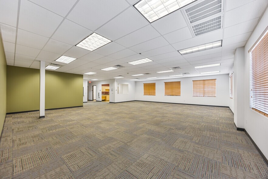 More Photos Of 5500 Murrell Rd, Melbourne Office For Sale