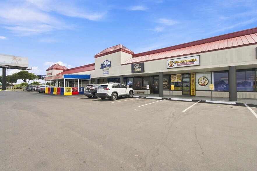 More Photos Of 14100 US Highway 19 N, Clearwater Unknown For Lease