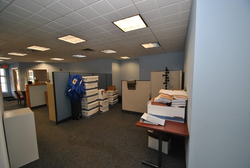 More Photos Of 201 Main St, Toms River Office For Lease