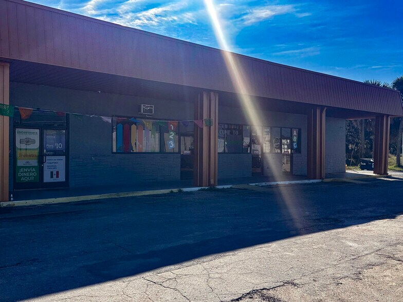 More Photos Of 749 S Central Ave, Umatilla Unknown For Lease