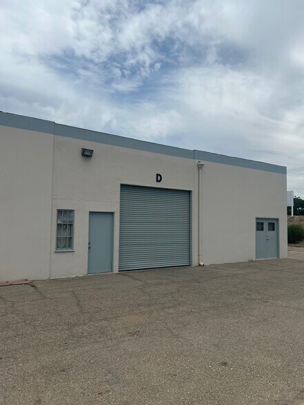 More Photos Of 336 Dawson Dr, Camarillo Warehouse For Lease