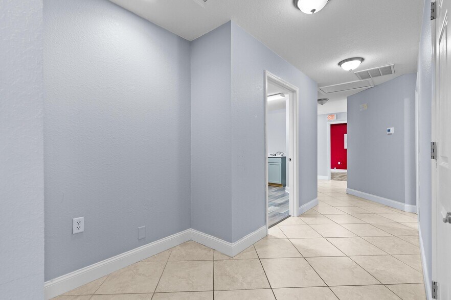 More Photos Of 1200 S Pinellas Ave, Tarpon Springs Medical For Lease