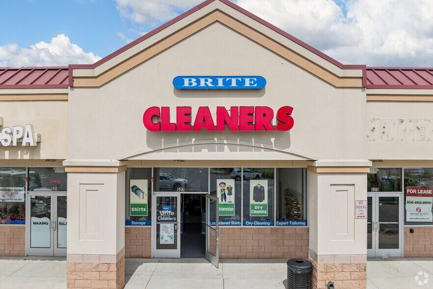More Photos Of 505-545 Berlin Cross Keys Rd, Sicklerville Unknown For Lease