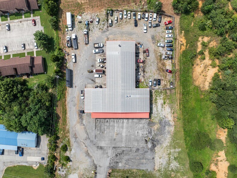 More Photos Of 660 New Hwy 68, Sweetwater Freestanding For Sale