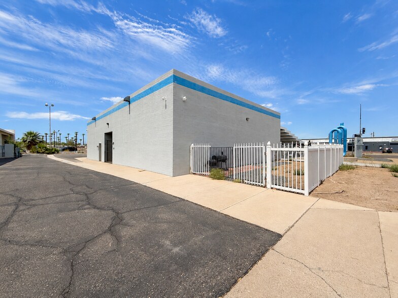 More Photos Of 55 E Southern Ave, Mesa Showroom For Sale