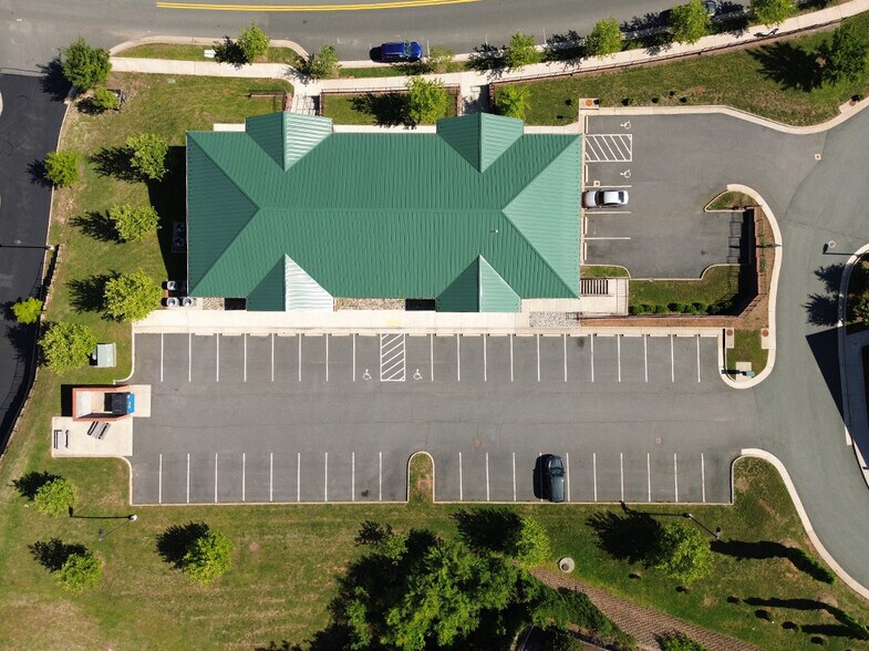 More Photos Of 4000 Olympia Cir, Charlottesville Office For Lease