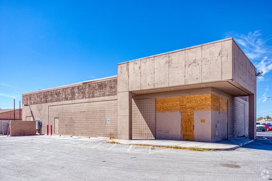 Primary Photo Of 1929 N Las Vegas Blvd, North Las Vegas Freestanding For Sale
