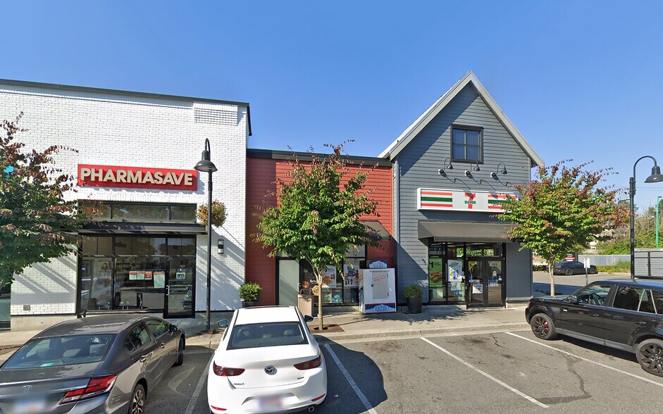 More Photos Of 19161 Fraser Hwy, Surrey Storefront For Lease
