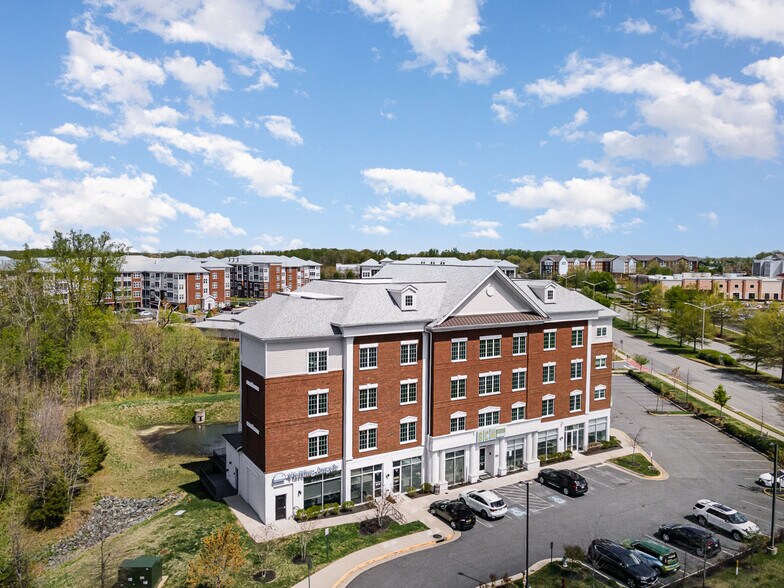 More Photos Of 2200 Carl D Silver Pkwy, Fredericksburg Hotel For Lease