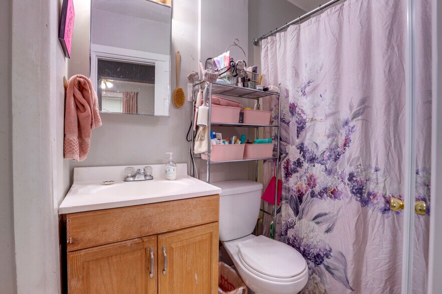 More Photos Of 2105 E 16th Ave, Denver Apartments For Sale