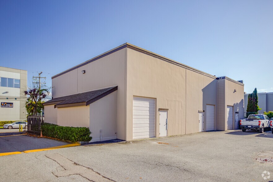 More Photos Of 9165-9173 Shaughnessy St, Vancouver Warehouse For Sale