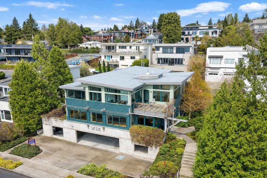 More Photos Of 1414 Market St, Kirkland Office For Lease