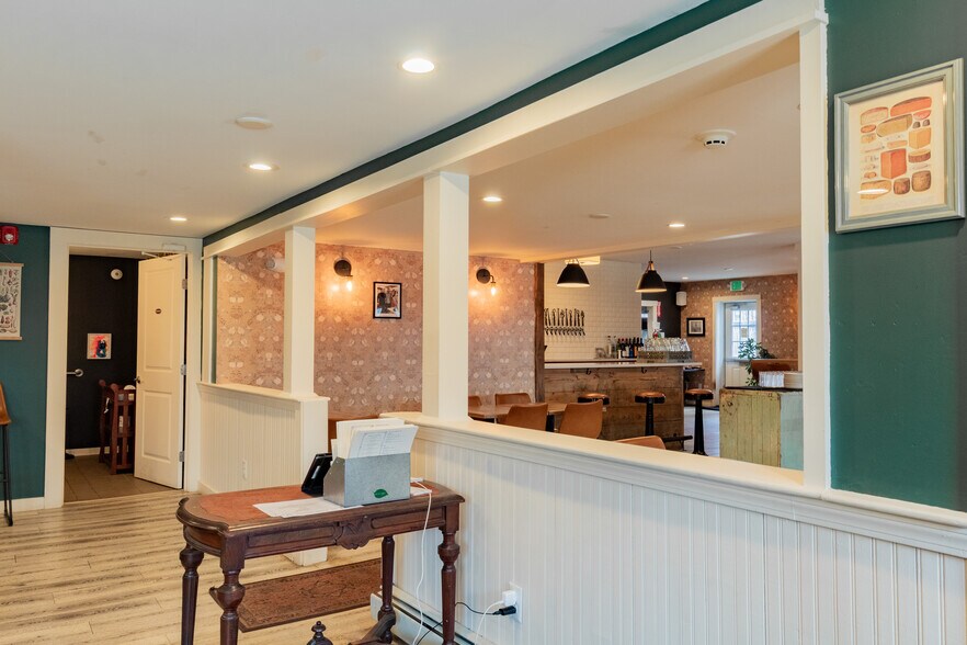 More Photos Of 424 Walnut Hill Rd, North Yarmouth Restaurant For Sale