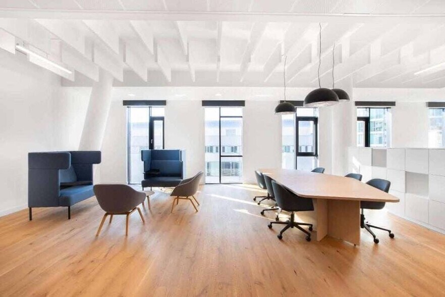 More Photos Of Bridge St W, Middlesbrough Coworking Space