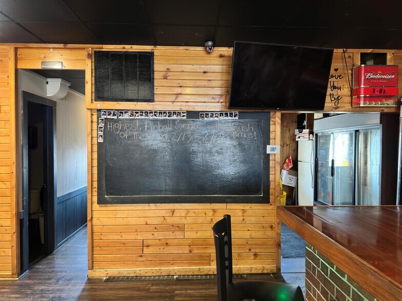 More Photos Of 102 E Railroad St, Lena Apartments For Sale