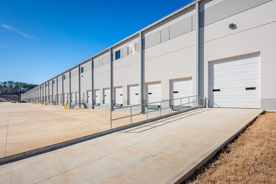 More Photos Of 1701 Old Grove Rd, Piedmont Warehouse For Lease