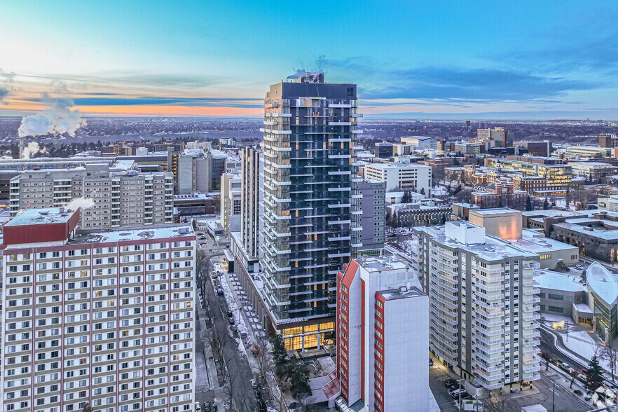 More Photos Of 11130 86 Av NW, Edmonton Apartments For Lease