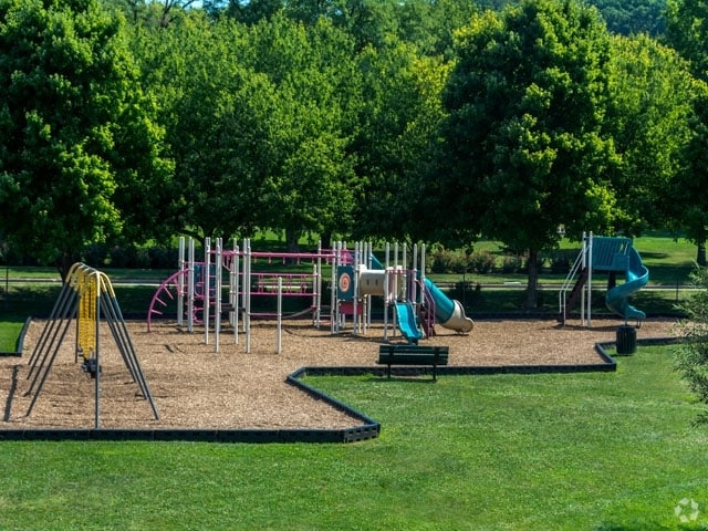 More Photos Of 10000 Greenside Dr, Cockeysville Apartments For Lease