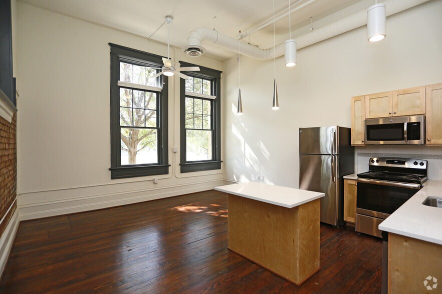 More Photos Of 401 N Carroll Ave, Dallas Apartments For Sale