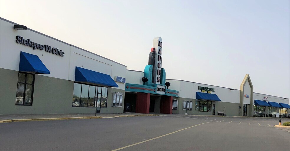More Photos Of 1116 Shakopee Town Sq, Shakopee Movie Theatre For Sale