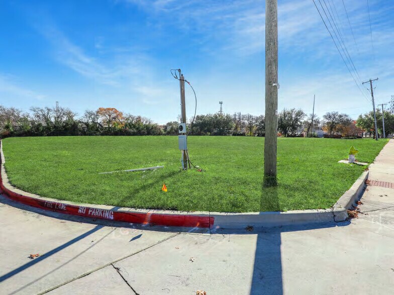 More Photos Of 1656 Alma Dr, Plano Land For Sale