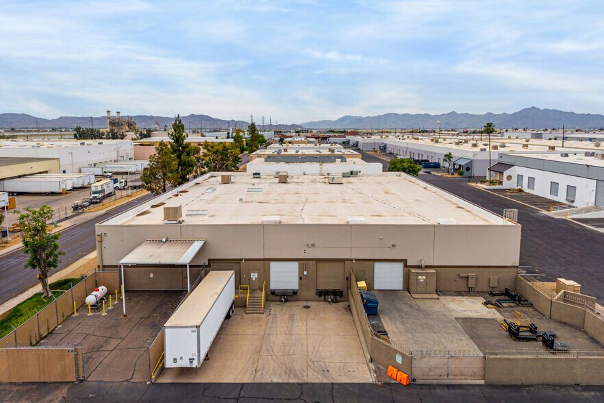 More Photos Of 230 N 48th Ave, Phoenix Manufacturing For Lease
