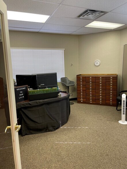 More Photos Of 1817 Stewart St, Carson City Office For Sale