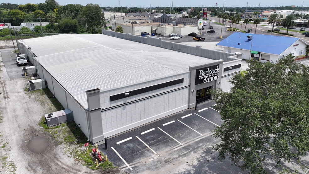Primary Photo Of 521 Hughes Rd, Auburndale Freestanding For Lease