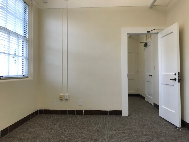 More Photos Of 220 Halleck St, San Francisco Office For Lease