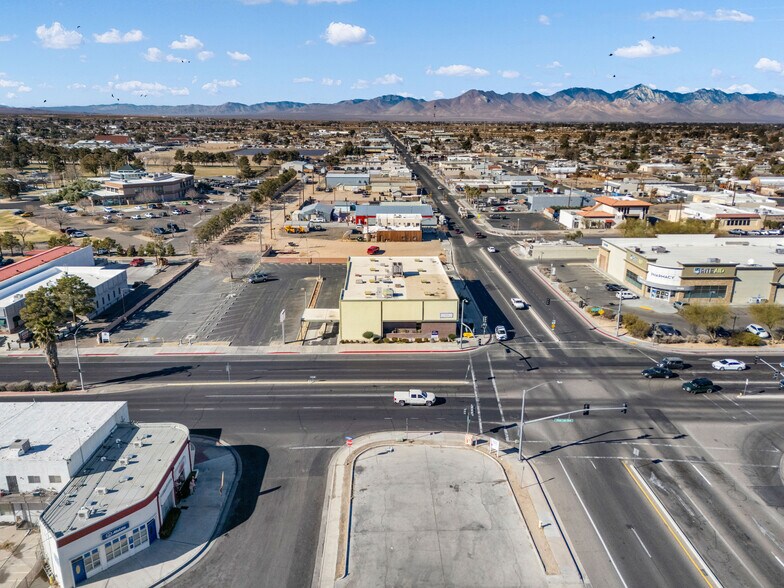 More Photos Of 101 W Ridgecrest Blvd, Ridgecrest Bank For Lease