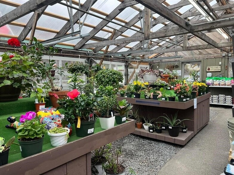 More Photos Of 535 US Route 302, Berlin Storefront For Sale