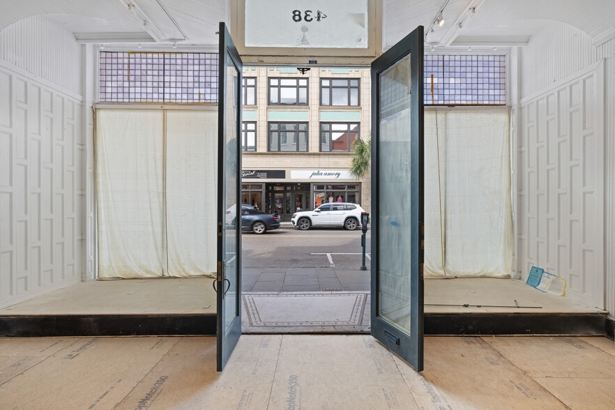 More Photos Of 438 King St, Charleston Office For Lease