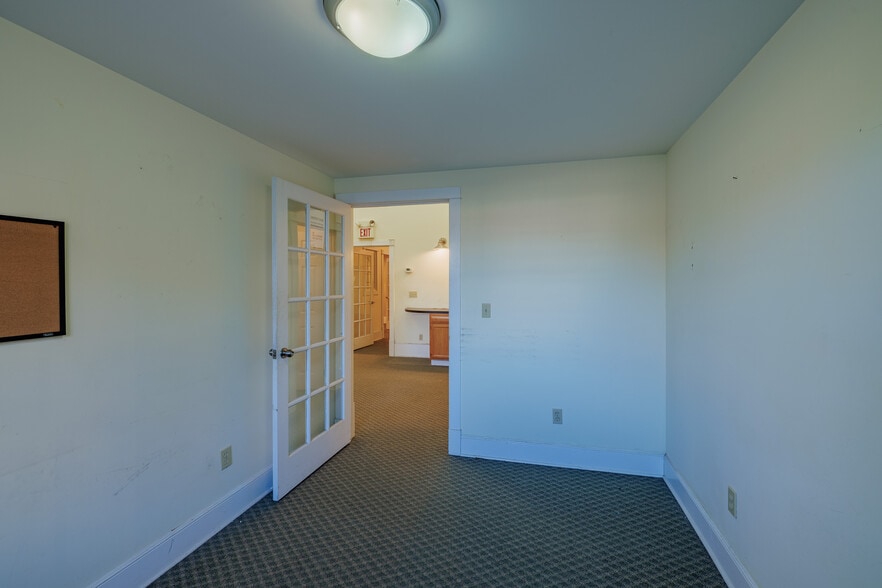 More Photos Of 218 Gay St, Erwin Loft Creative Space For Sale