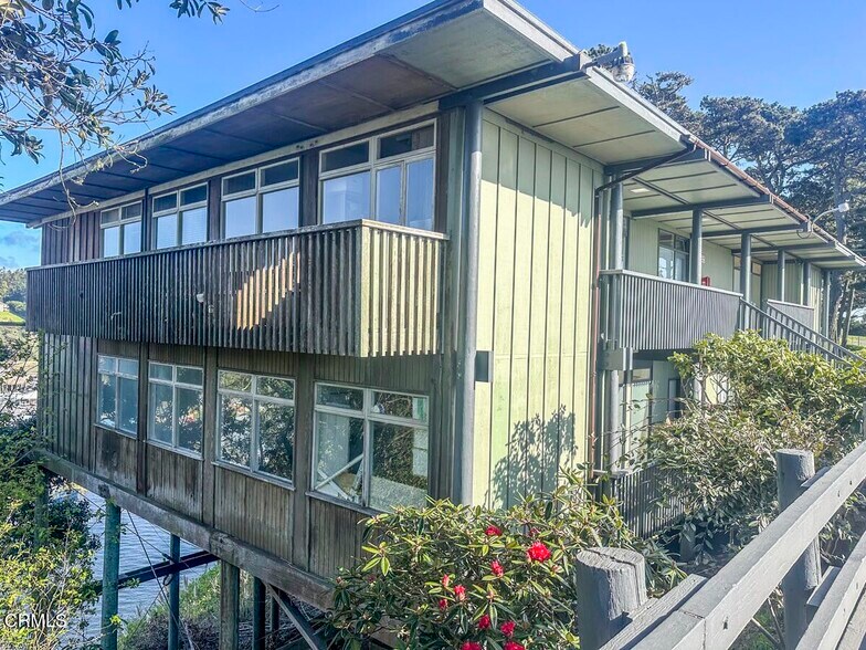 More Photos Of 1102 S Main St, Fort Bragg Office For Sale