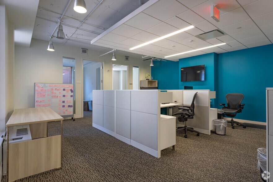 More Photos Of 1025 Connecticut Ave NW, Washington Office For Lease
