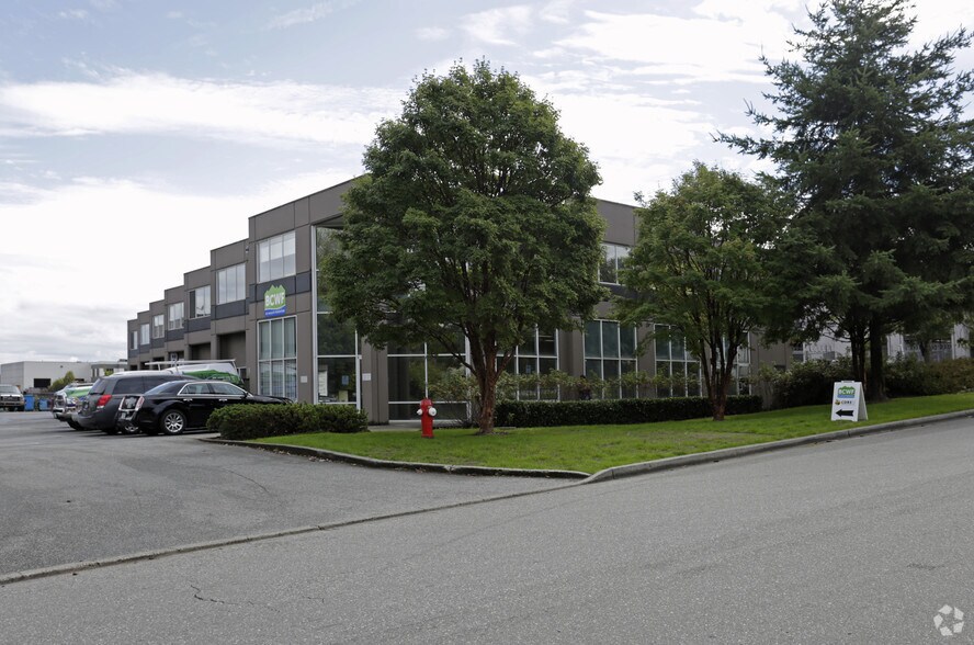 More Photos Of 9706 188th St, Surrey Light Distribution For Lease
