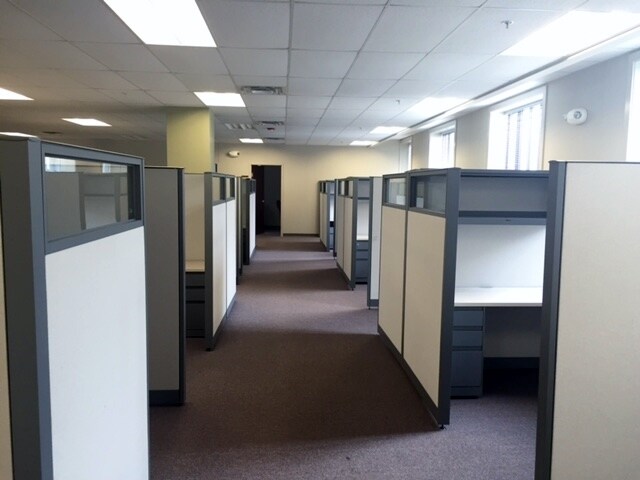More Photos Of 202 N Duke St, Lancaster Office For Sale