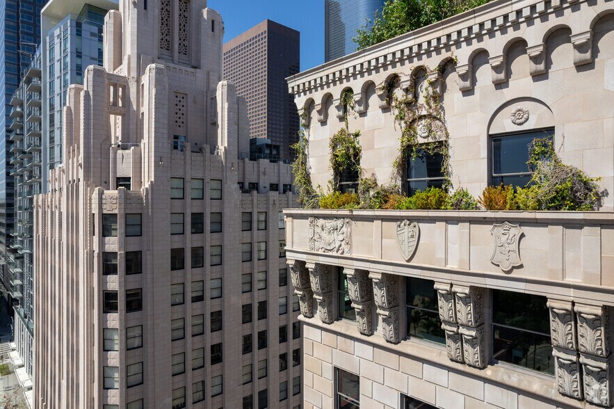 More Photos Of 448 S Hill St, Los Angeles Loft Creative Space For Lease