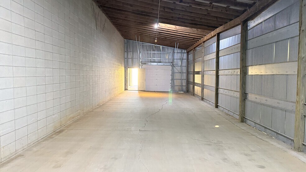 More Photos Of 310 S Union Ave, Springfield Manufacturing For Lease