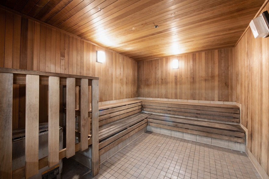 More Photos Of 1610 Crane Ct, San Jose Freestanding For Sale